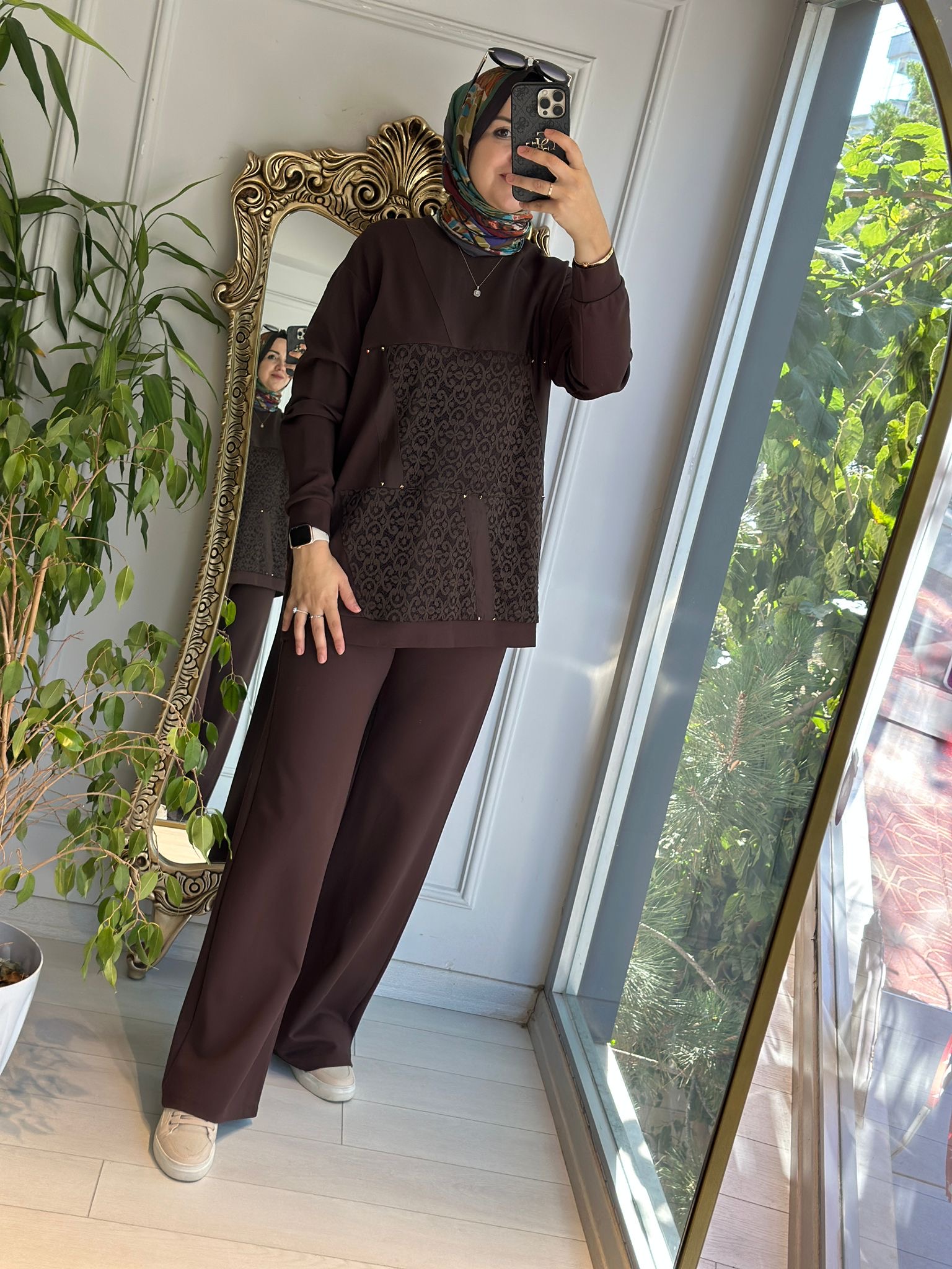 Dantel Detaylı Çelik Örme Takım Kahve