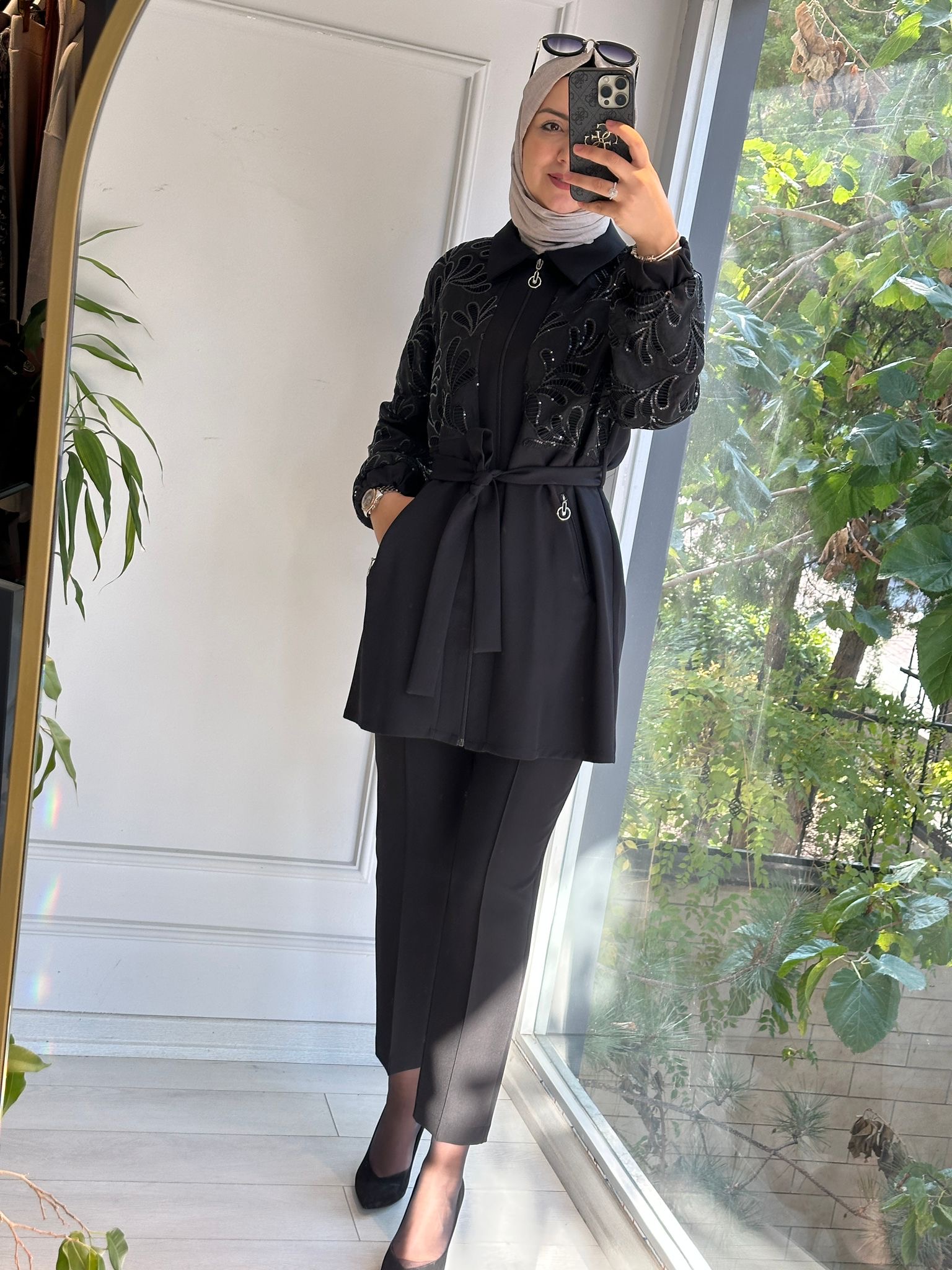 Yarısı Pullu Kuşaklı trenç